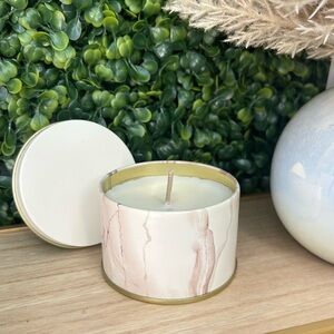 Honeysuckle Sorbet Elegant Cream and Gold Candle